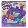 Kinetic Sand låda med flytande sand och underlägg lila