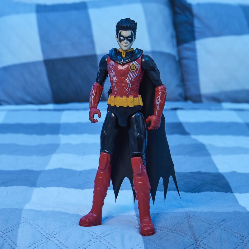 Batman figurka Robin červená 30 cm