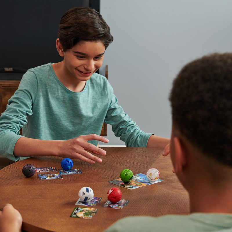 Bakugan základný bakugan s6 Hammerhead