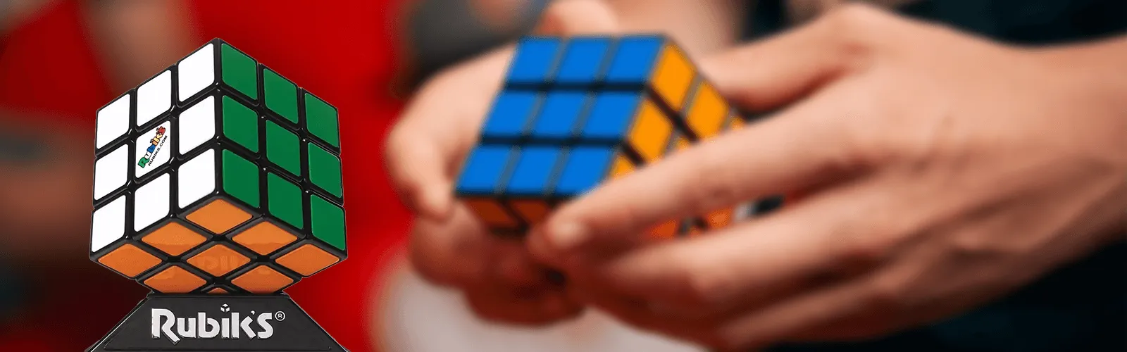 Ovladnite svjetlosnom brzinom s elektroničkom zagonetkom Rubik’s Rush.
